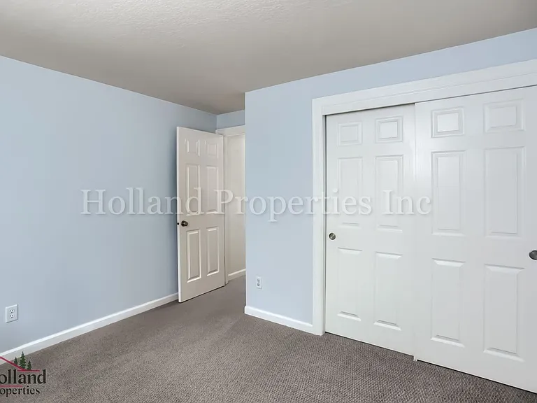 2680 SW 87th Ave #5 — Photo 17