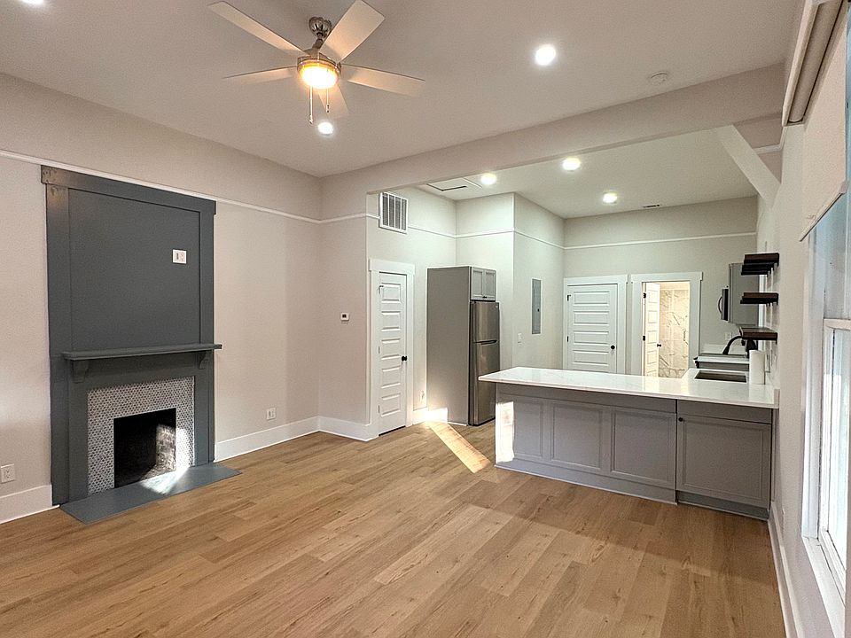 1st image of 398 Buena Vista Ave #2