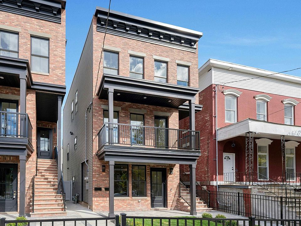 1st image of 24 Clinton Ave #B