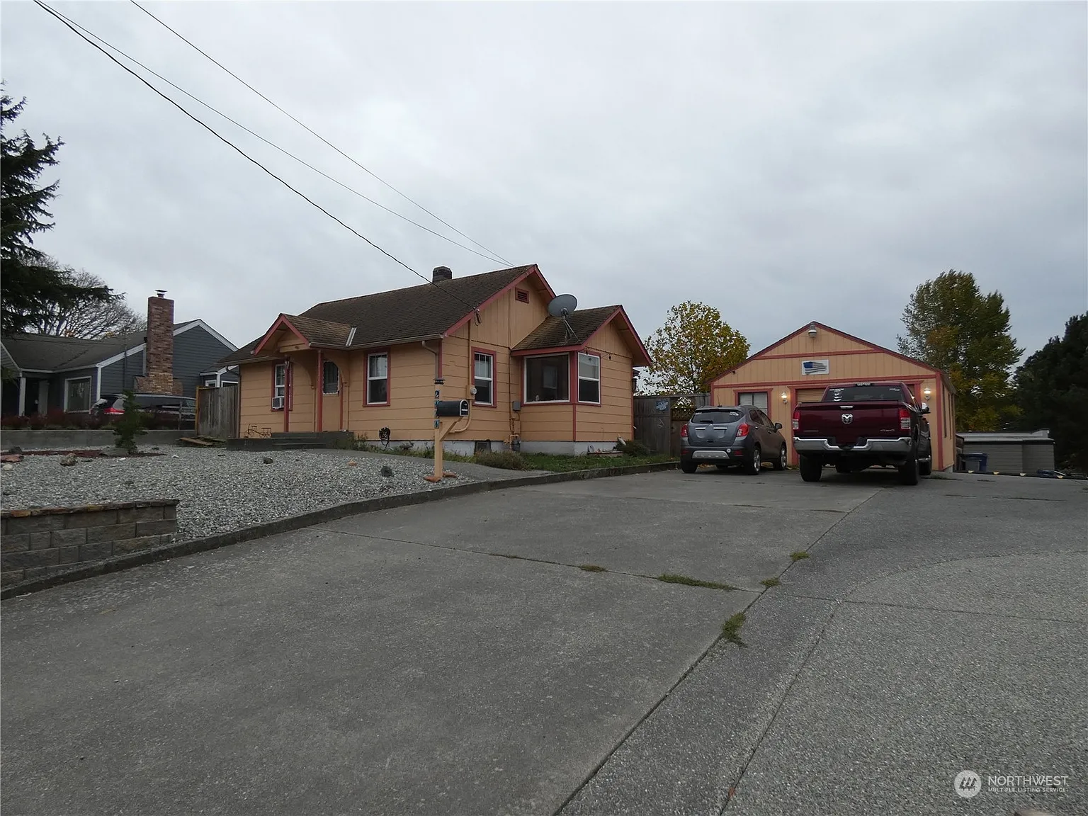 2111 12th Street photo 1