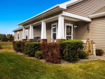 2129 Chrystal Ridge Dr, Traverse City, MI, 49686