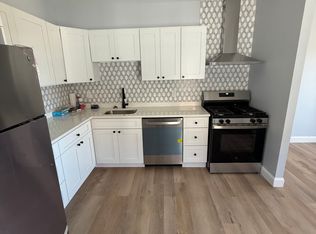 25 Branch St #2E, Fall River, MA 02721