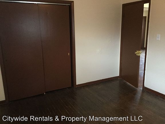 4th image of 7039 N Teutonia Ave APT 1