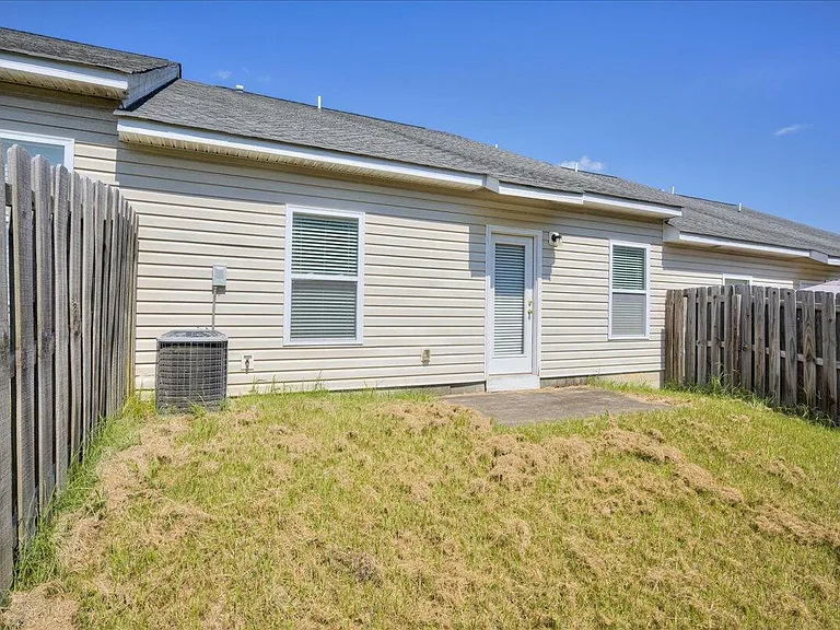 268 Lynbrook Way — Photo 17