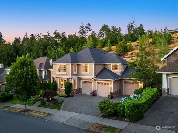 1760 30th Avenue NE, Issaquah, WA 98029