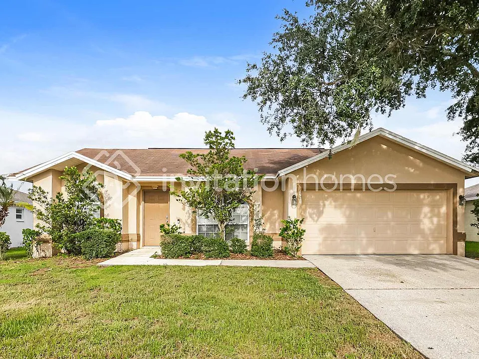 1570 Meadows Pond Dr