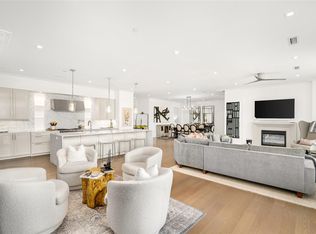 6017 Memorial Dr #202, Houston, TX 77007