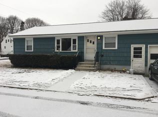 22 Tilton Ave, Kittery, ME 03904