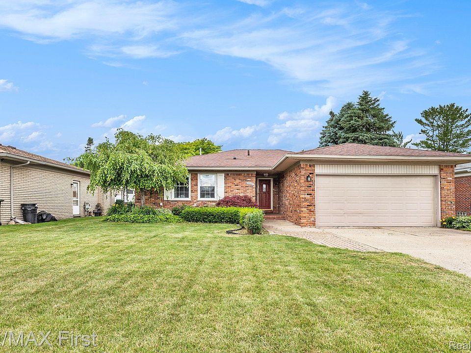 1st image of 35627 Ellsworth Dr