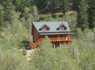 6040 N Middle Fork Dr, Huntsville, UT 84317