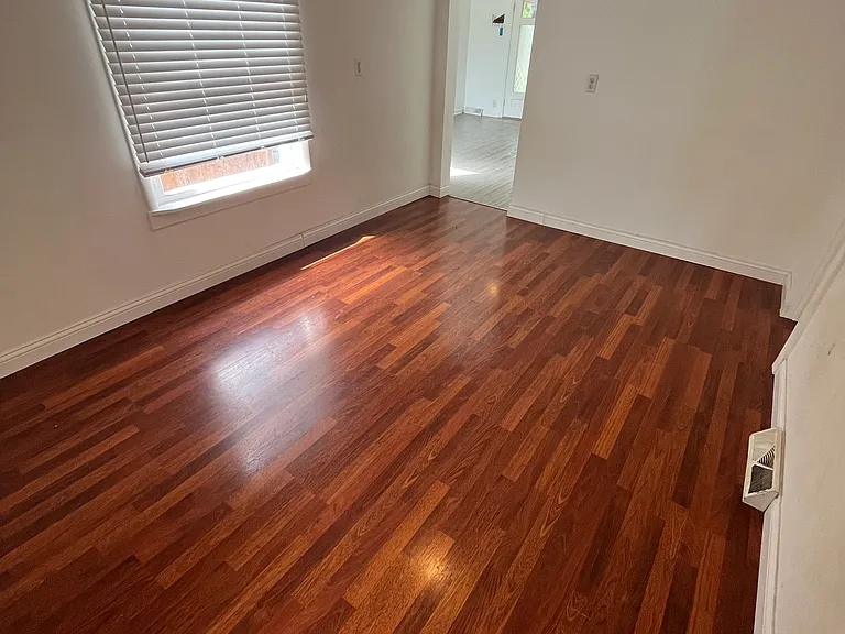 1331 Franklin St — Photo 14