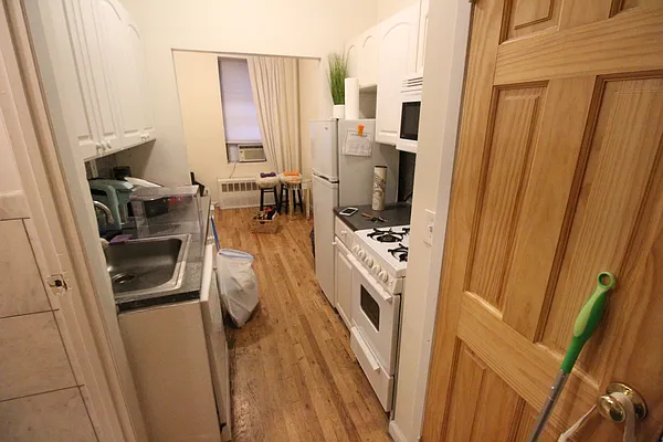 Rented by Luxor Homes & Investment Realty | media 13