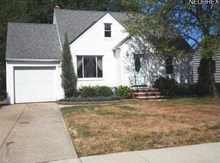 1574 Longwood Dr, Mayfield Heights, OH