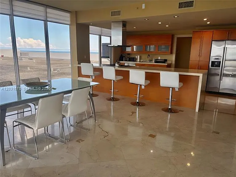 100 Lincoln Rd #Penthouse 4 — Photo 8