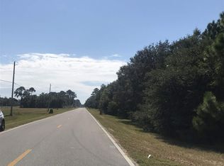 3 S Garcon Point Rd S #C, Milton, FL 32583