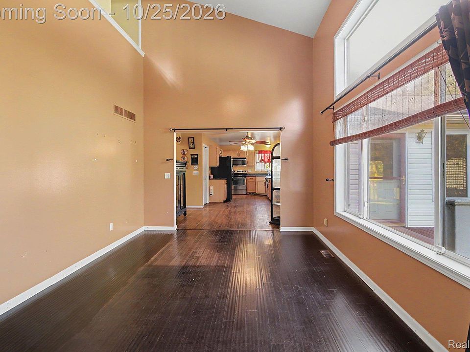 15753 Aspen Dr, photo 11