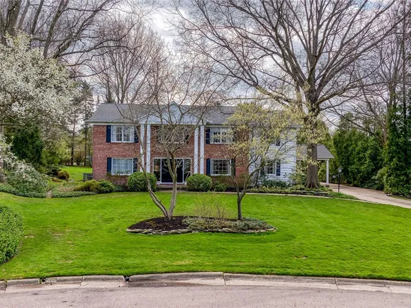 1222 Dearborn Dr, Akron, OH 44313