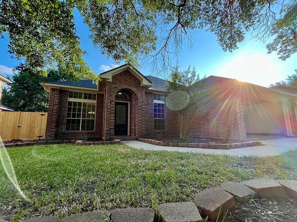 29819 Sparkling Creek Dr
