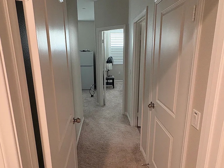 1527 Riverfront St — Photo 1