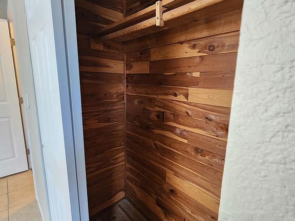 2nd image of 3547 Cheswick Dr Room 2