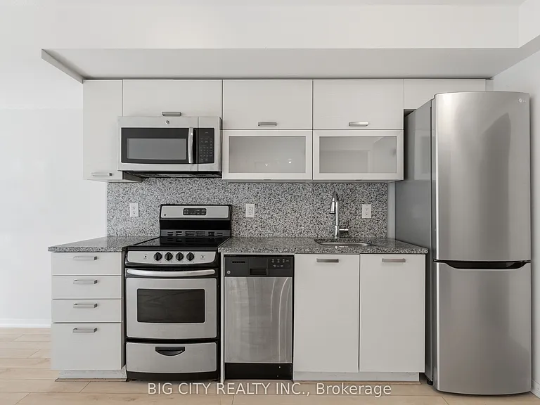 36 Lisgar St #1701E — Photo 4