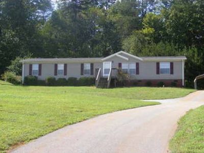 108 Homes Pond Ln, Taylors, SC, 29687