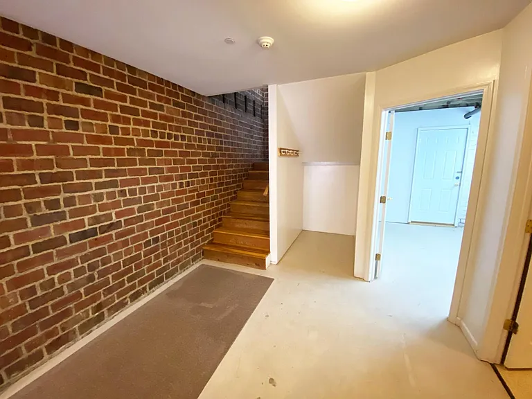 7 Fern St — Photo 5