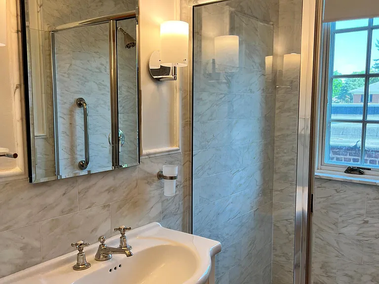 603 Warburton Ave #2 — Photo 20