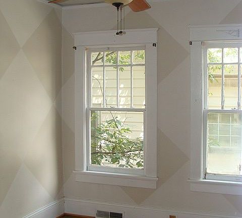 3rd image of 1335 W Friendly Ave
