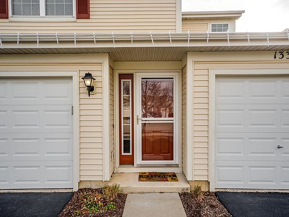 2nd image of 1335 Waverly Dr