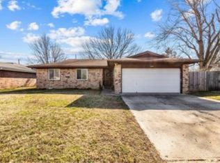 1420 S John Ave, Springfield, MO 65804