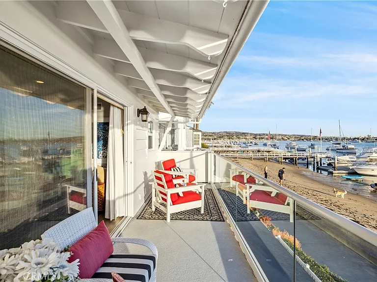 700 S Bay Front — Photo 22