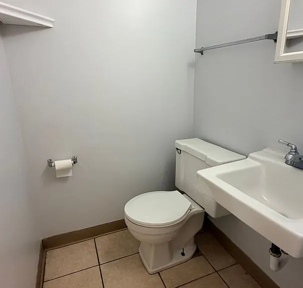 13856 Oakbrook Dr — Photo 6