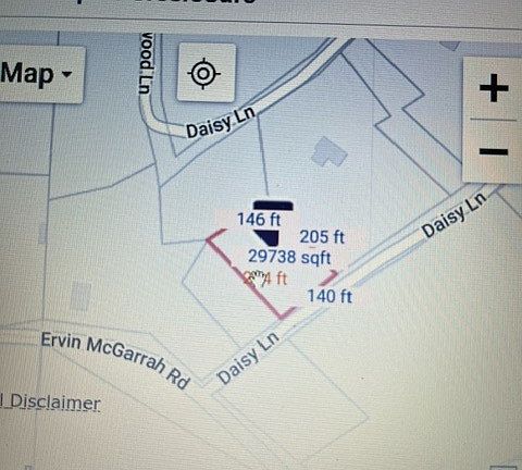 4th image of Daisy Ln #3 & 19