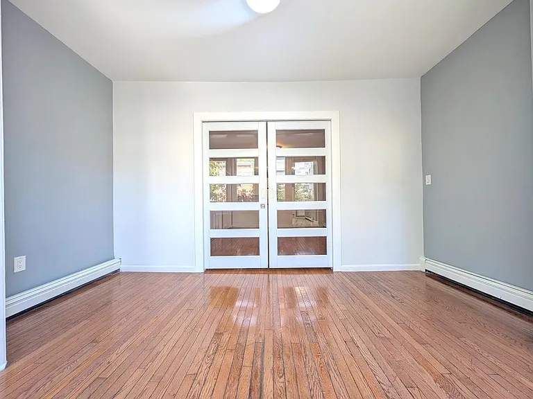 69 Beacon Ave #2 — Photo 9