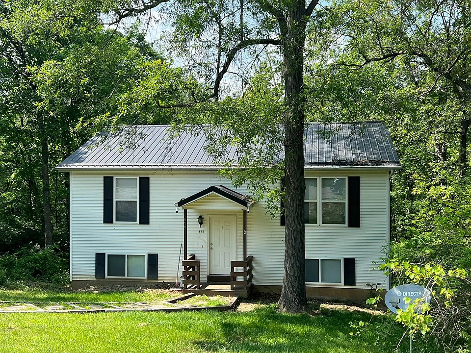 615 Portsmouth Dr