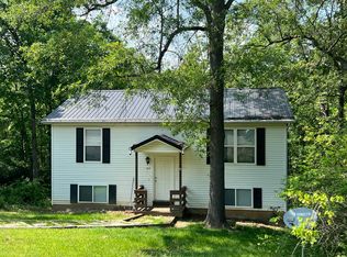 615 Portsmouth Dr, Villa Ridge, MO 63089