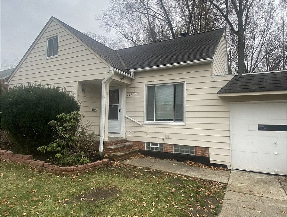 1st image of 26230 Briardale Ave