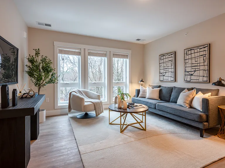 Truslow Residences — Photo 36