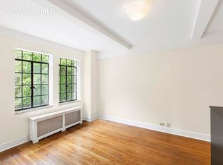 25 Tudor City Pl APT 220, New York, NY