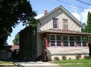 31 N 12th St, St Charles, IL 60174
