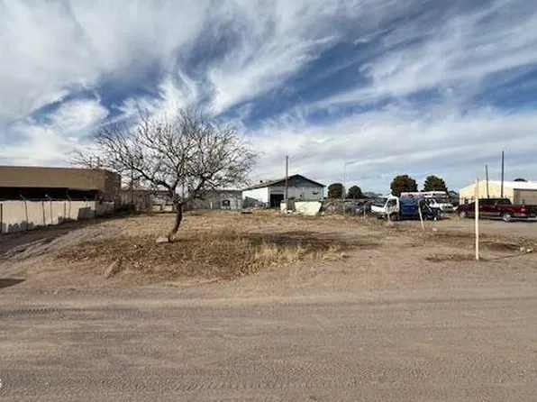 1265 E Chiquita Ave, Las Cruces, NM 88001