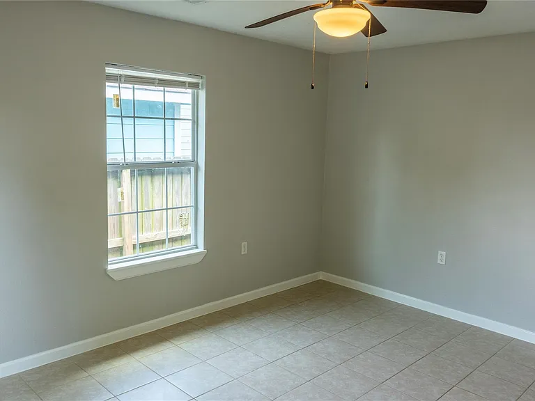 537 Cottontail Dr #B — Photo 15