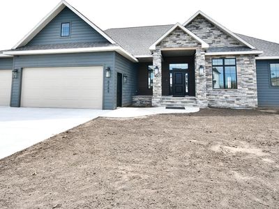 6288 Cattail Cv S, Fargo, ND, 58104