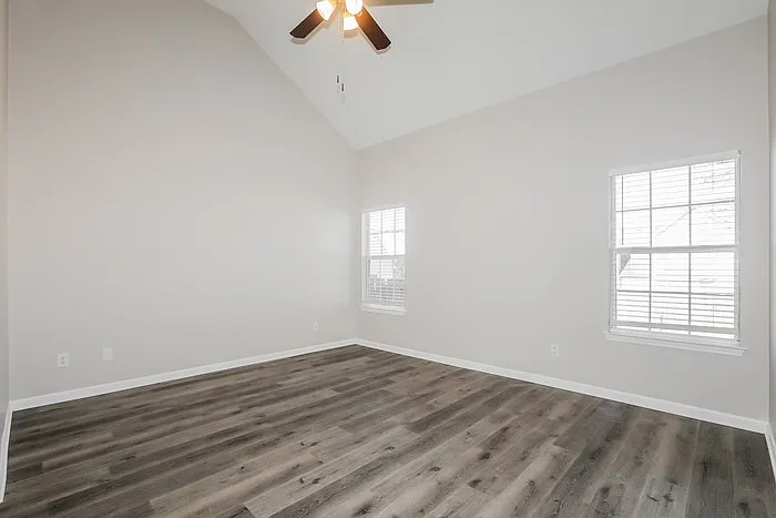 1930 Cutters Mill Way — Photo 6