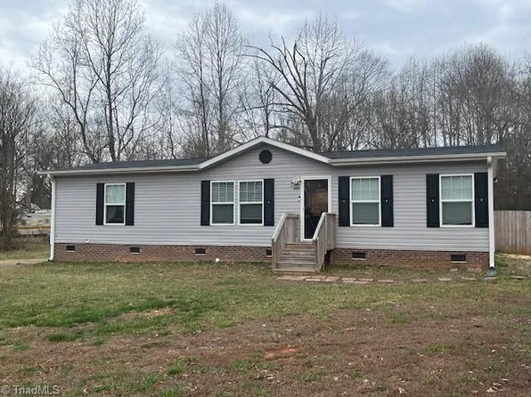 449 Will Boone Rd, Mocksville, NC 27028