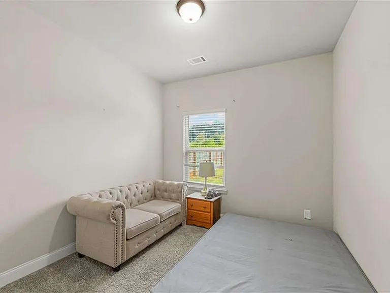3748 Southfield Ct — Photo 17