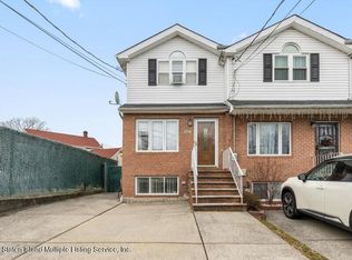 4581 Amboy Rd, Staten Island, NY 10312
