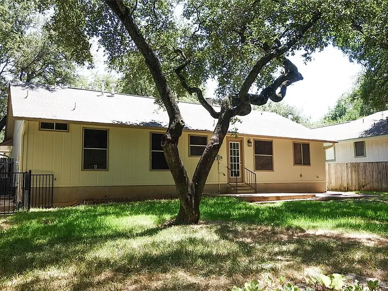 7014 Riverton Dr — Photo 23