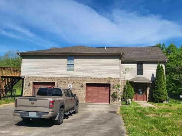 32 Garrett St, Dayhoit, KY 40824